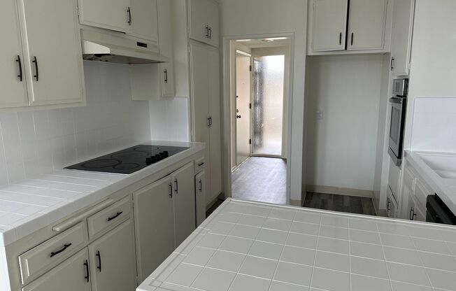 1062 W. 13th Street #1-9
