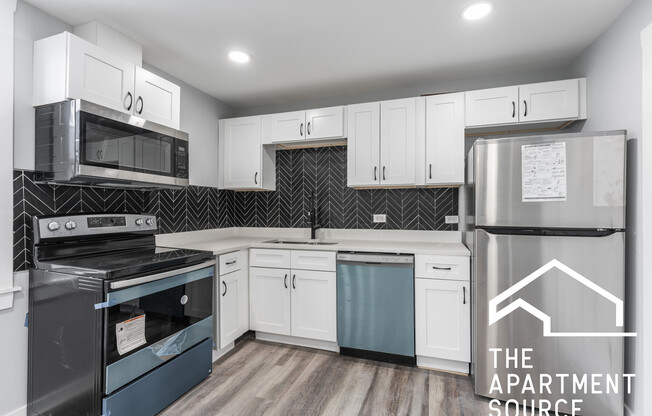 1503 W 19 ST