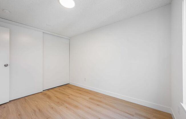 2 beds, 1 bath, 815 sqft, $2,085, Unit 308