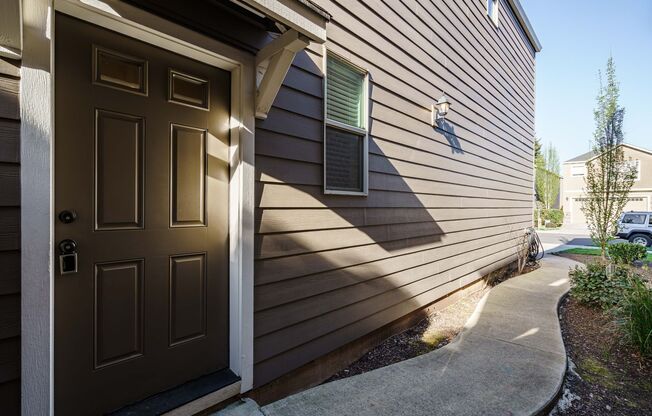 Beautiful Single-Level Home | 3 Bed, 2.5 Bath | 1,624 Sq. Ft. | Built 2016  Evergreen School District – Fircrest, Cascade, Evergreen