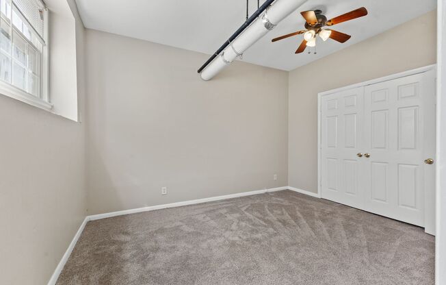 1 bed, 1 bath, 700 sqft, $775, Unit B6