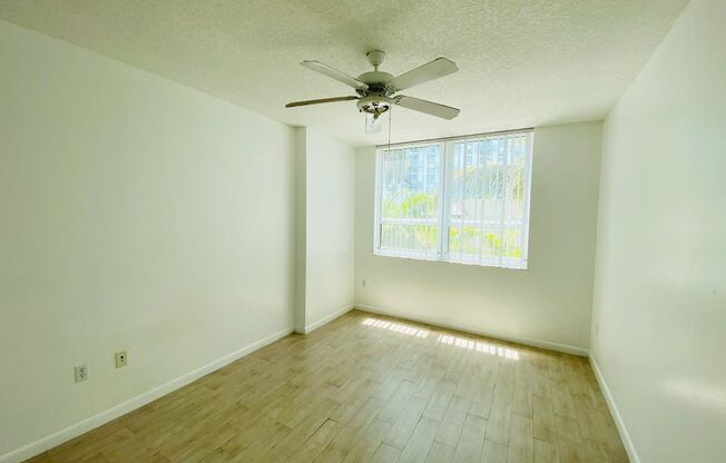 2 beds, 2 baths, $3,500, Unit Unit 404