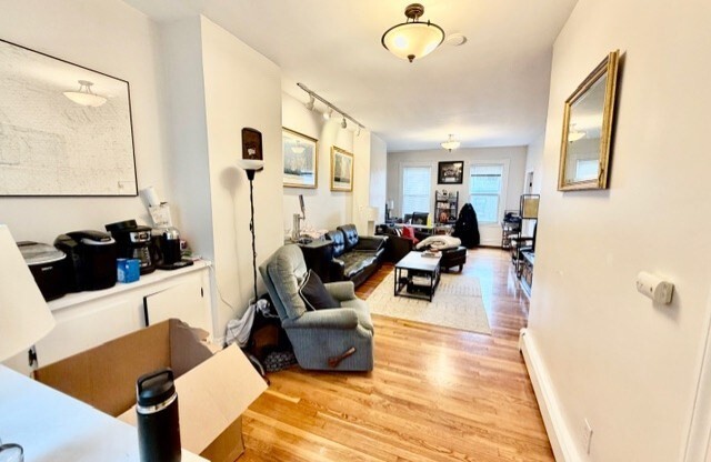 83 HIGH ST