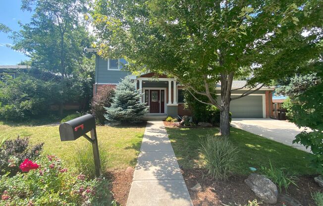 Updated 4 Bed 3.5 Bath Craftsman Style Home In South Boulder.