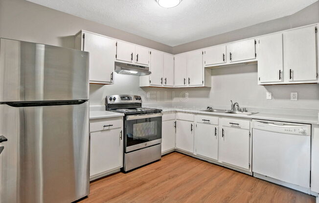 1423 E BRECKINRIDGE ST