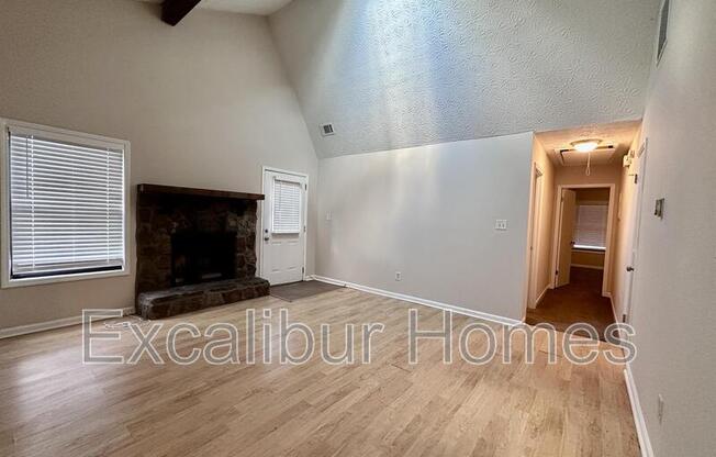 1485 S DIANE CT