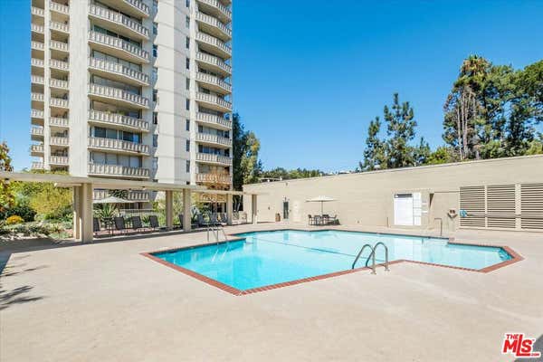 1 bed, 1 bath, 996 sqft, $4,400, Unit 307