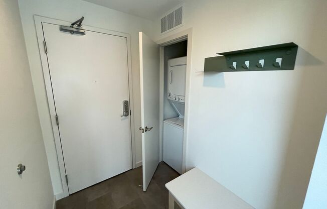 1 bed, 1 bath, 550 sqft, $1,495, Unit 303