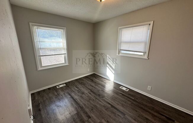 3 beds, 1 bath, $1,375