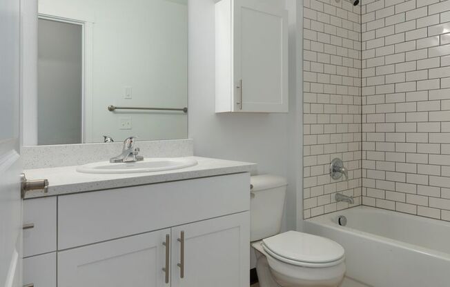 Studio, 1 bath, 456 sqft, $1,224, Unit 201