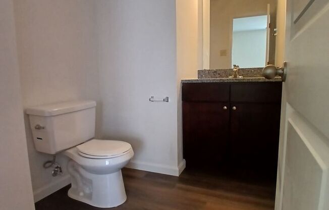 2 beds, 1.5 baths, 1,100 sqft, $1,195, Unit 662107