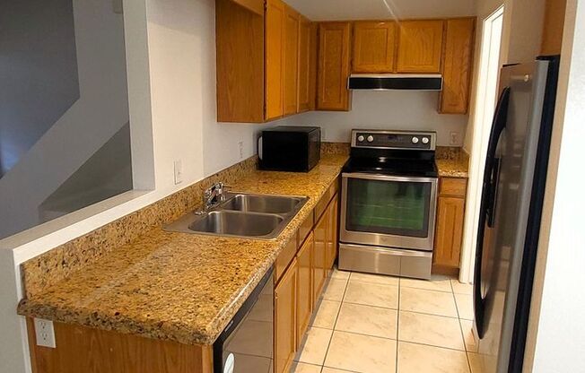 VERY NICE SOUTH SCOTTSDALE TOWNHOME!