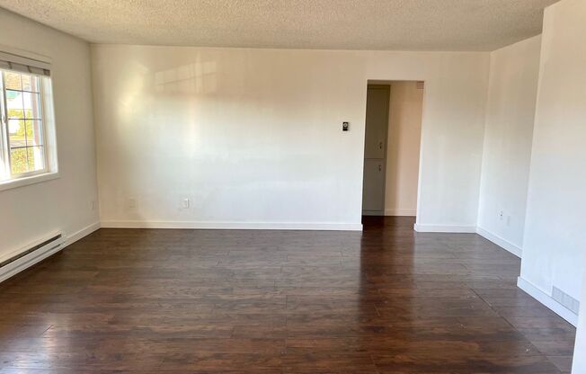 HPPh2415 - Gaiser Court Apartments