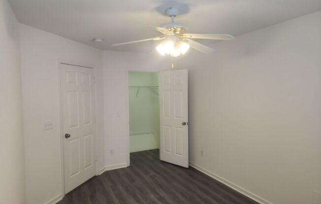 3 beds, 2.5 baths, $1,850