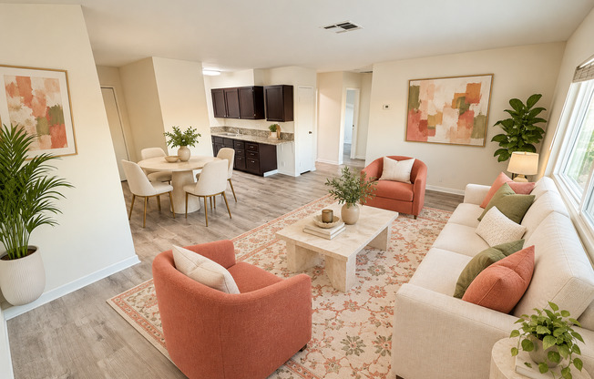 225 E Foster Ave. Unit 4