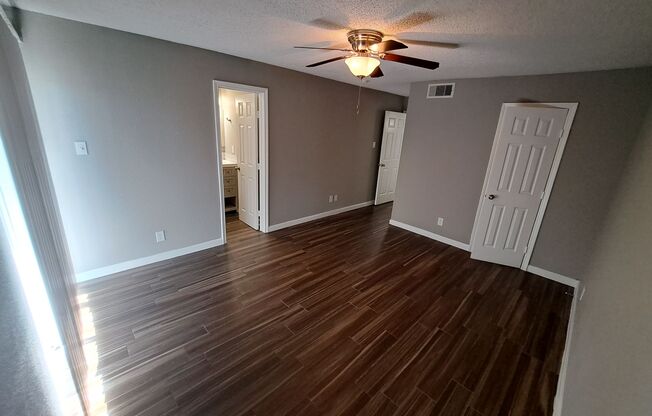 2 beds, 2 baths, 1,030 sqft, $1,345, Unit 3523