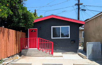 1575 MUNSON AVE