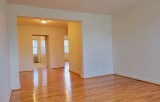 1 bed, 1 bath, $1,715, Unit 206-1