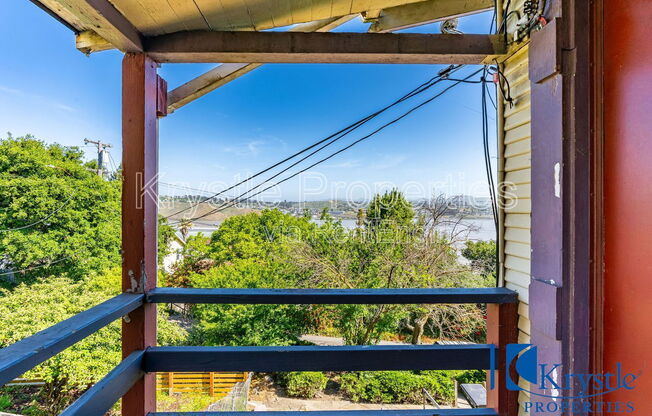 517 ALHAMBRA ST