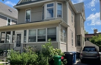 2121 BRYANT AVE S