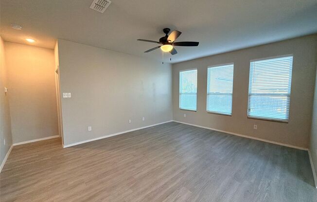 7600 Gangway Drive, Fort Worth, Texas 76179