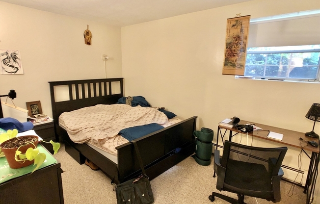 2 beds, 1 bath, 800 sqft, $2,500, Unit 2