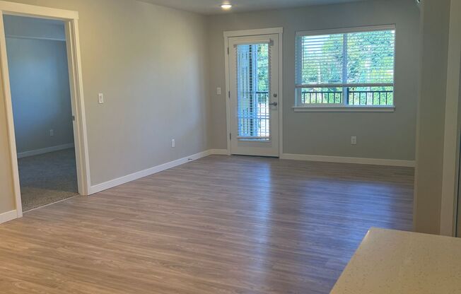 2 beds, 1 bath, 1,005 sqft, $1,715, Unit A22