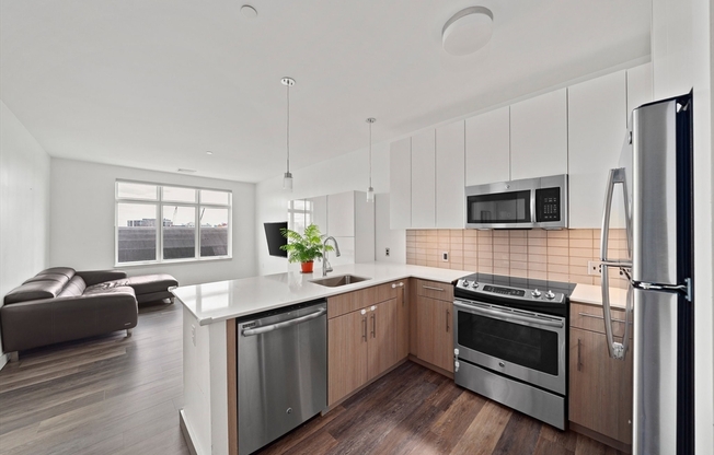 1 bed, 1 bath, 662 sqft, $3,200, Unit 403