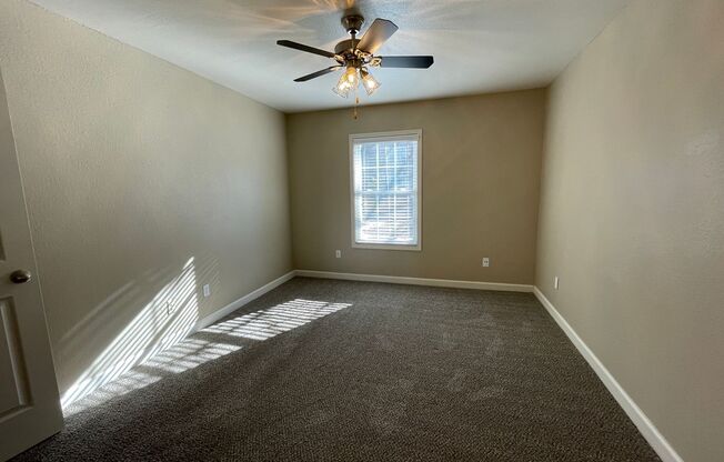 2 beds, 2 baths, 917 sqft, $1,495, Unit #306