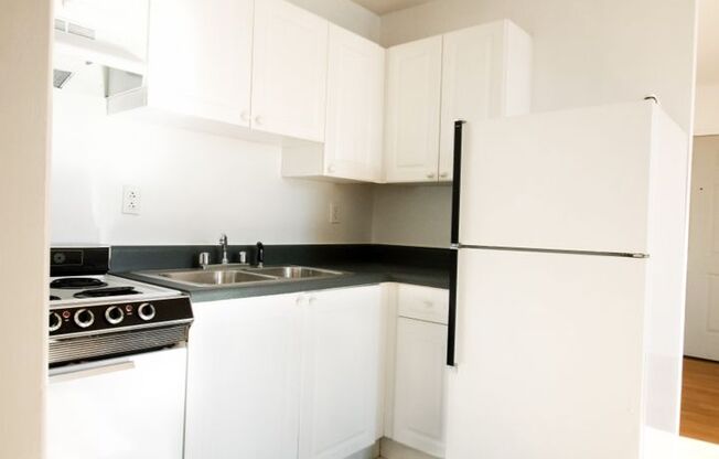 1 bed, 1 bath, 550 sqft, $1,395, Unit 963-310