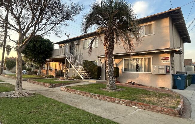 505 - 509 W. Linda Vista Ave.