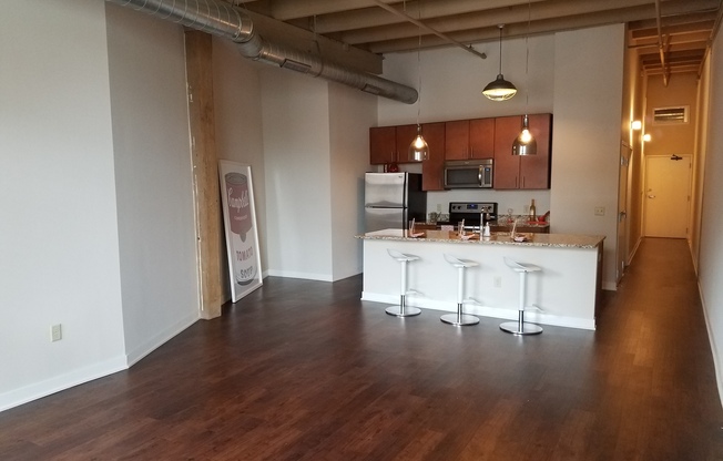 1 bed, 1 bath, 867 sqft, $1,500, Unit 510