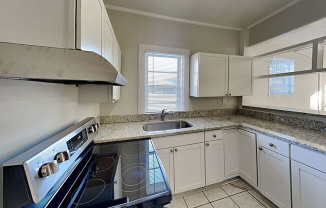 1104 W KIRBY ST