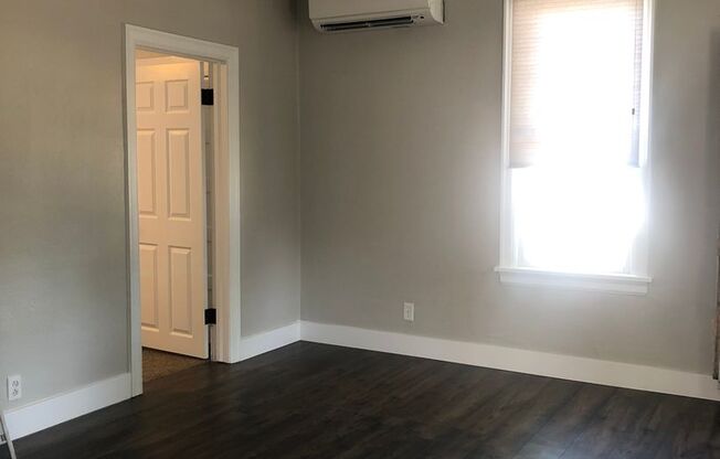 2 beds, 1 bath, $1,450