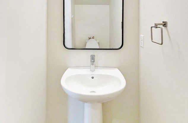 Cypress Floorplan - Half-Bathroom