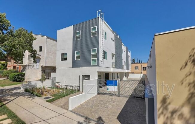 1406 Eagle Vista Drive