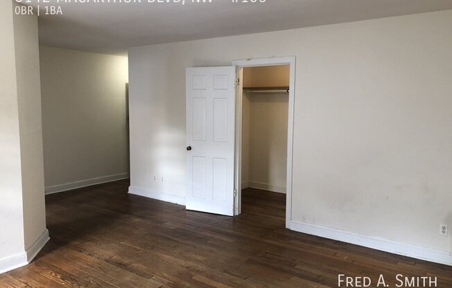 5142 MacArthur Blvd, NW