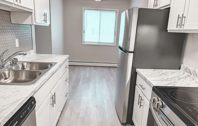 The Groves Apartments