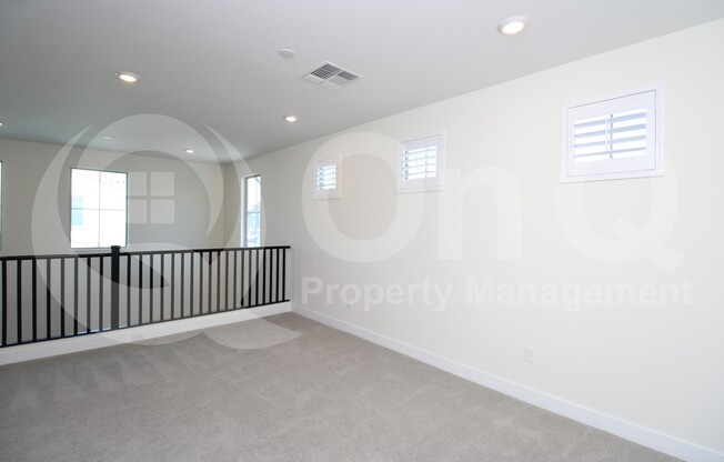 3 beds, 2.5 baths, 2,285 sqft, $3,199, Unit 44