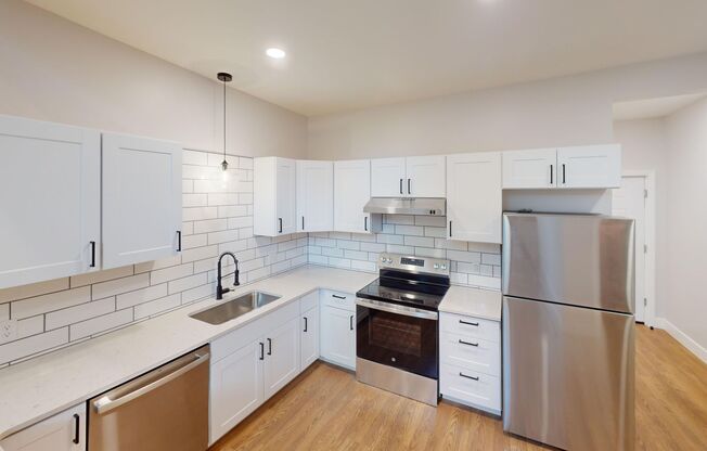 Blackboard District at Homes St School Apartments