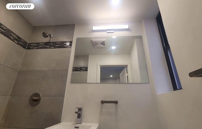 2 beds, 2 baths, 1,200 sqft, $7,500, Unit 11R