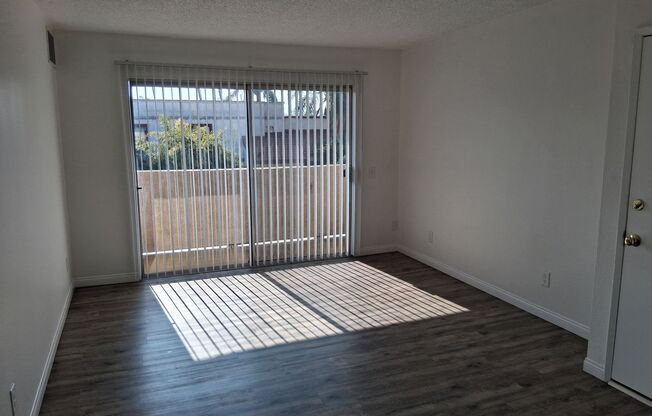 2 beds, 2 baths, 836 sqft, $2,400, Unit 262