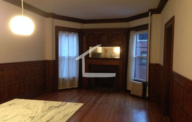 861 Beacon St #2B Boston MA 02215