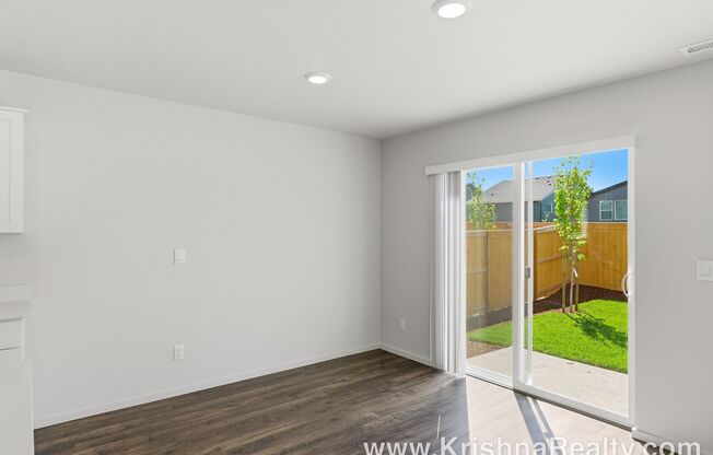Beautiful 3 BD* 2.5 BA* **NEW** CONSTRUCTION* 2026 Built* Single Family Home Located In East Park Village Community!