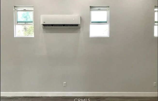 1 bed, , 500 sqft, $2,200