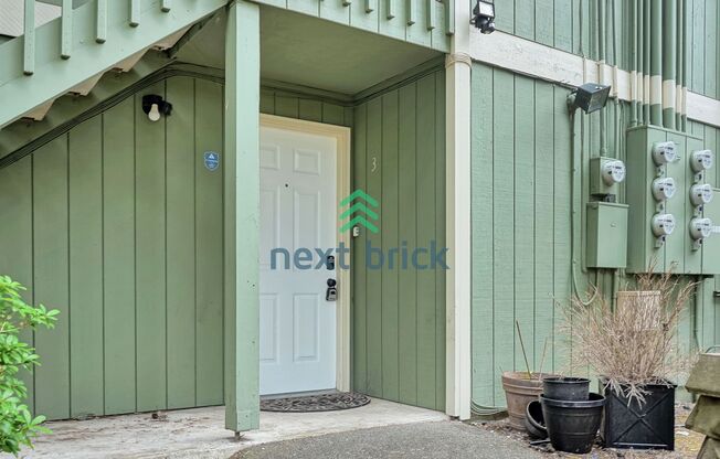 2 BEDS & 2 BATH CONDO FOR RENT