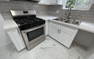 2 beds, 1 bath, 793 sqft, $2,175, Unit 078#B2