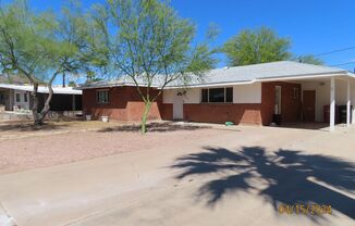 Newly Remodeled Stylish 3 Bedroom 2 Bath Home in Down Town Scottsdale