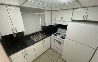 San Souci Apartments 2b1b For Rent NOW (North Miami 33181) SPECIAL OFFER- Rent Today For Only $1925