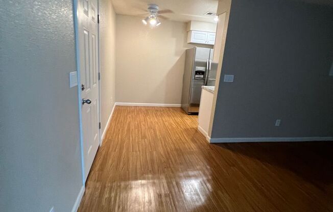 2 beds, 1 bath, 760 sqft, $1,229, Unit 162